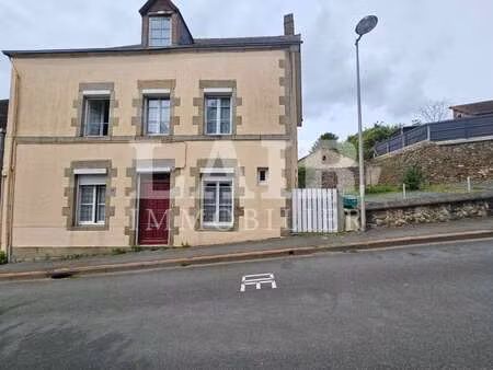 vente maison à villaines-la-juhel (53700) : à vendre / 107m² villaines-la-juhel
