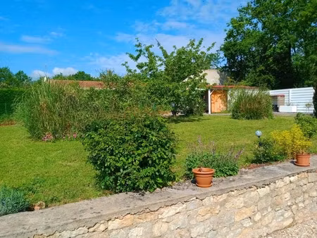 maison à vendre 5 pièces 3 chambres jardin clos mareuil sur lay dissais (85)