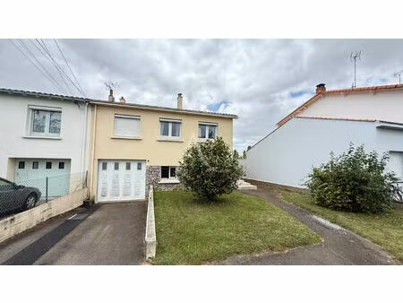 maison la roche sur yon 5 pièce(s)