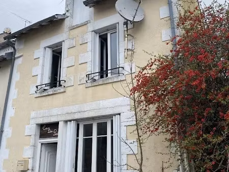 vente maison 4 pièces 78.5 m² à faux-la-montagne (23340)  66 600 €