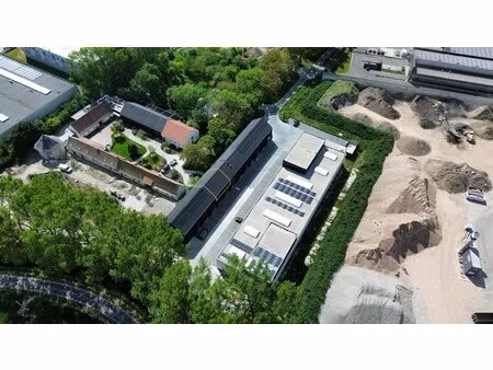 commercieel te koop in veurne