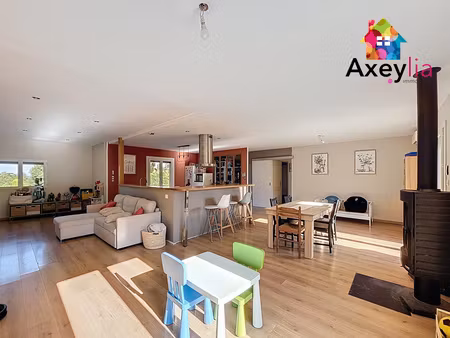 a vendre - la pacaudiere - maison de plain pied  3 chambres et terrain