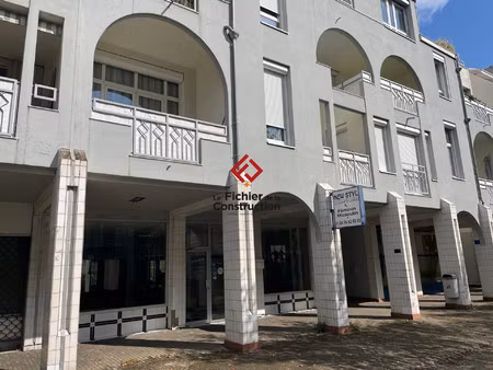 location local commercial 87m² eybens 38320