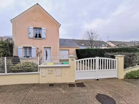 vente maison 5 pièces 90 m² à fleury-merogis (91700)  309 000 €