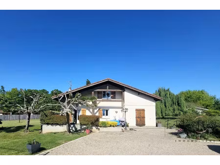 vente maison 5 pièces 132 m² à roaillan (33210)  299 000 €