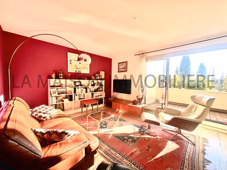 aiguelongue - appartement - 96 m2 - ascenseur - 3 balcons -