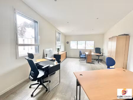location local professionnel 92m² deville les rouen 76250
