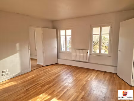 location local professionnel 103m² bois guillaume 76230