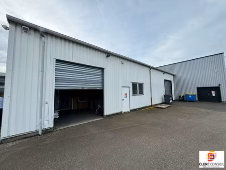 location local commercial 390m² le petit quevilly 76140