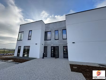 location local professionnel 456m² st martin du vivier 76160