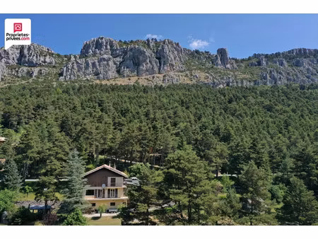 vente villa 6 pièces 142 m² à caille (06750)  365 000 €