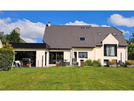 vente maison 8 pièces 240 m² à ailly-le-haut-clocher (80690)  420 000 €