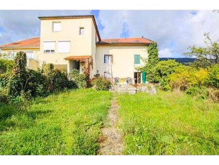 maison 5 pièces - 255 m²