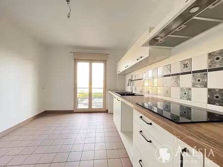 vente appartement 5 pièces 117.8 m² à chalons-en-champagne (51000)  160 000 €