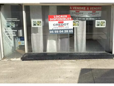 vente commerce 2 pièces 63 m² pau (64000)