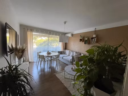 vente appartement 4 pièces 73 m² à le muy (83490)  177 000 €
