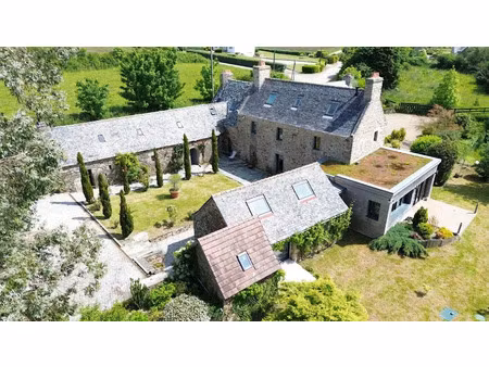 vente propriété 8 pièces 300 m² à guimaëc (29620)  997 500 €