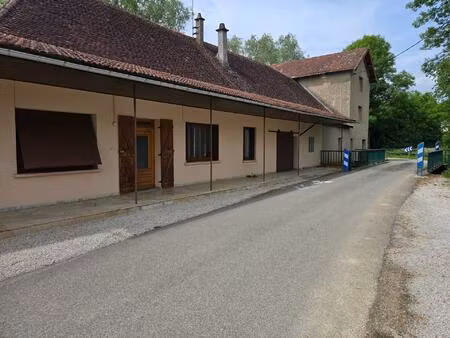 vente maison 4 pièces 110 m² louhans (71500)