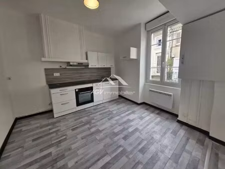 alès - appartement t3 en centre ville