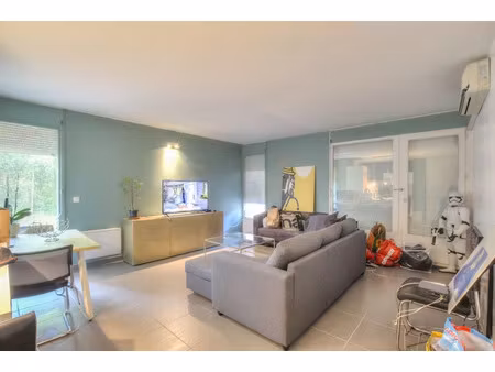 vente appartement 2 pièces 53.61 m² à ferney-voltaire (01210)  290 000 €