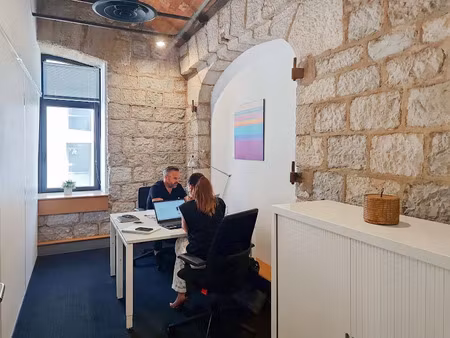 location meublée locaux professionnels 8 m² à marseille 2ème (13002)  189 €