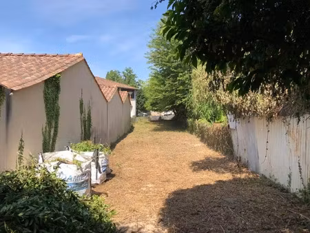 vente terrain 214 m² à angouleme (16000)  23 000 €