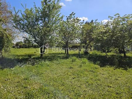 vente terrain 689 m² à arçay (18340)  19 900 €