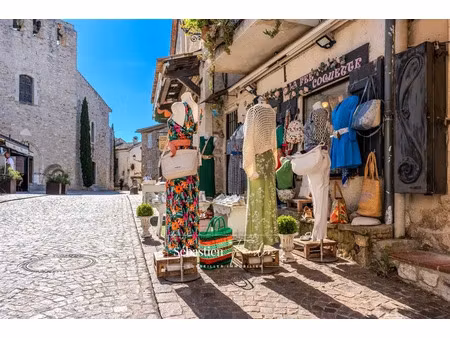 vente locaux professionnels 2 pièces 60 m² à le castellet (83330)  99 000 €