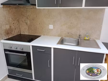 location meublée appartement 1 pièce 24 m² à pont-saint-esprit (30130)  nan €