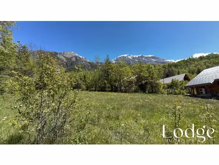 vente terrain à batir à vallouise-pelvoux (05340)  299 000 €