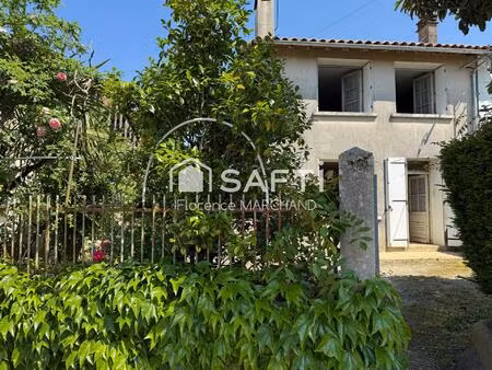 maison à rénover 3 ch très beau potentiel dépendances