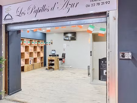 location locaux professionnels 66 m² à mougins (06250)  1 490 €