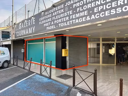location locaux professionnels 5 pièces 92.55 m² à mougins (06250)  2 900 €