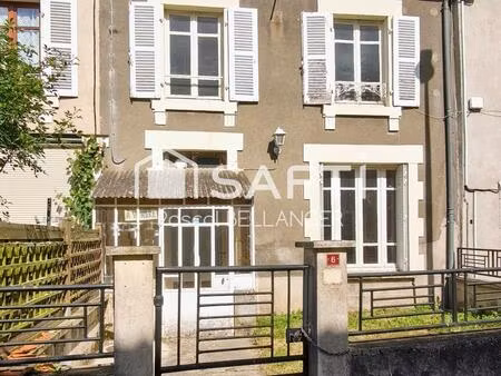 sa structure solide et son charme d'antan offrent une base parfaite pour créer un cocon à 