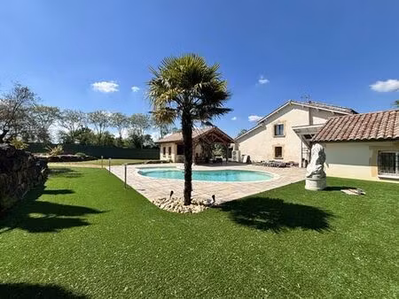 maison de luxe de 9 pièces en vente à saint-trivier-sur-moignans  france