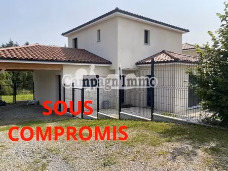 villa récente à vendre