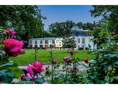 hôtel particulier à vendre à marnes-la-coquette