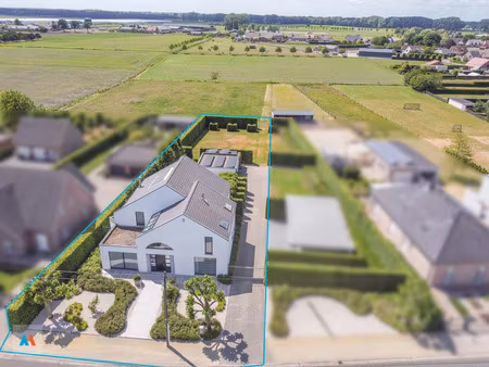 huis te koop in loenhout met 4 slaapkamers