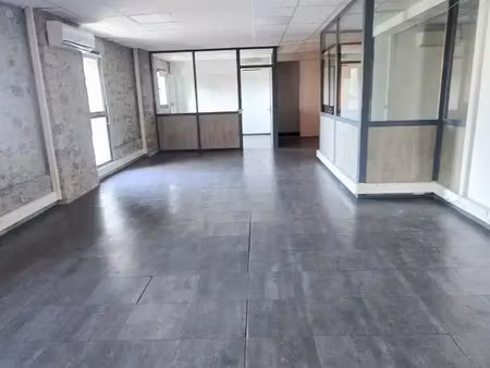 location bureaux et commerces à marseille 14e (13014) : à louer / 116m² marseille 14e