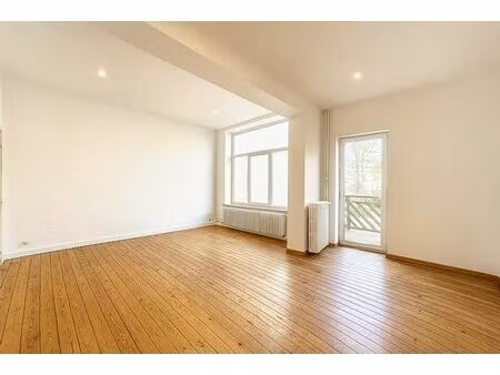 montgomery  bureaux ± 95m² + terrasse