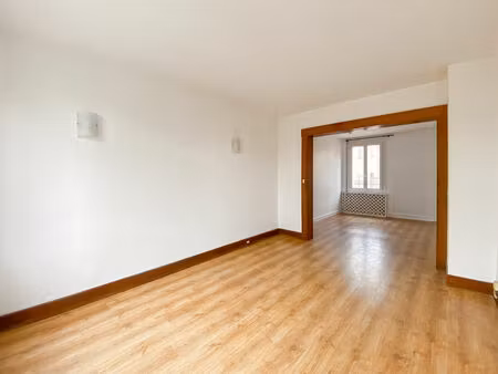 vente appartement 2 pièces  49.74m²  les mureaux