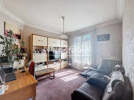 a vendre maison à morangis avec terrain pouvant être divisé  dans un secteur calme et pavi