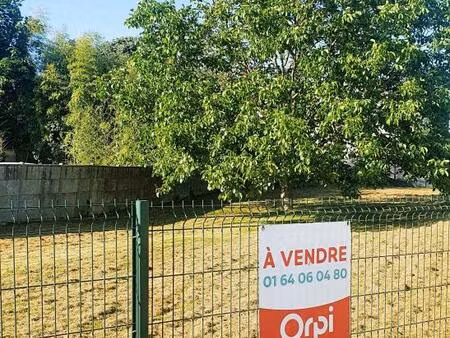 terrain à vendre à chaumes en brie