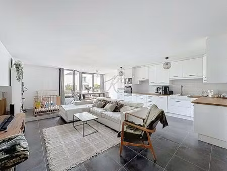 appartement lumineux proche de toutes commodités