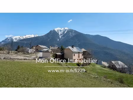 vente maison 4 pièces 150 m² eygliers (05600)