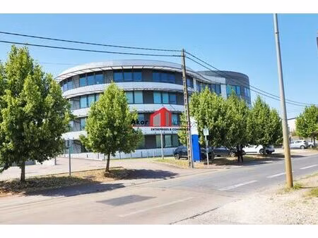 prestigieux bureau de 1461 m2 en location - auxerre  france