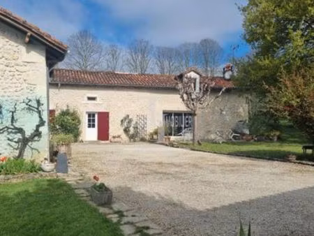 maison de luxe en vente à saint-astier  france