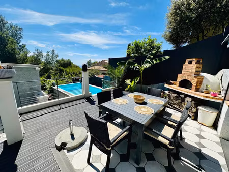 vente maison 8 pièces 182m2 saint-mandrier-sur-mer (83430) - 998000 € - surface privée