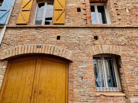 immeuble de 66 m² utiles à gaillac