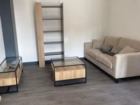 location appartement 3 pièces 55 m² à caluire-et-cuire (69300)